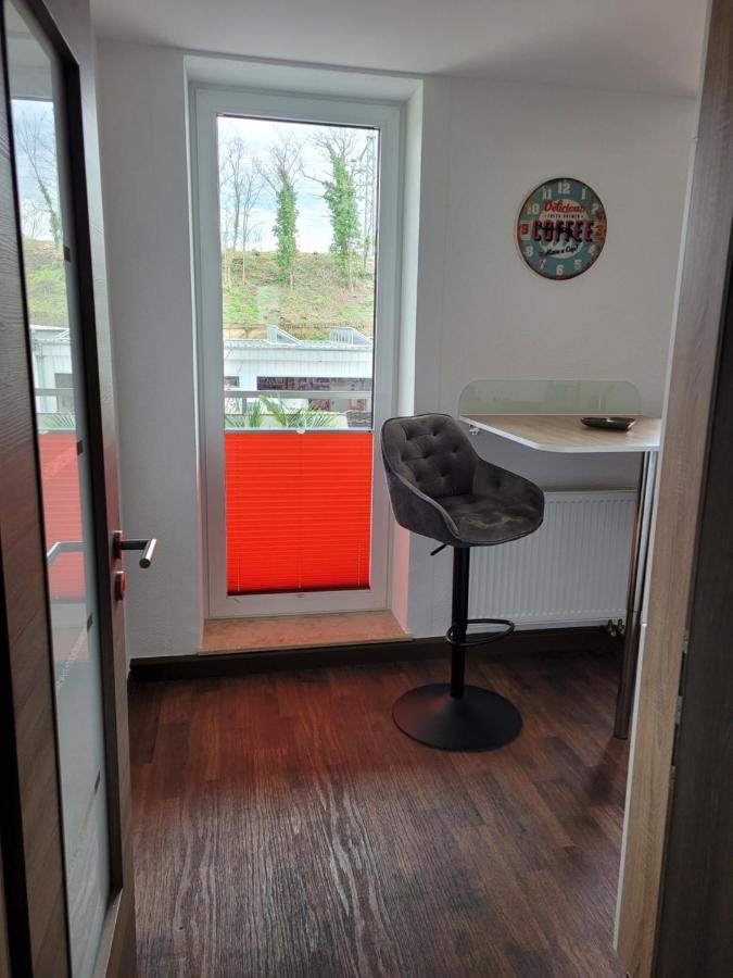 Ferienwohnung Oder Studio Dresden-Neustadt Inkl Parkplatz Mit Balkon Oder Terrasse Zewnętrze zdjęcie
