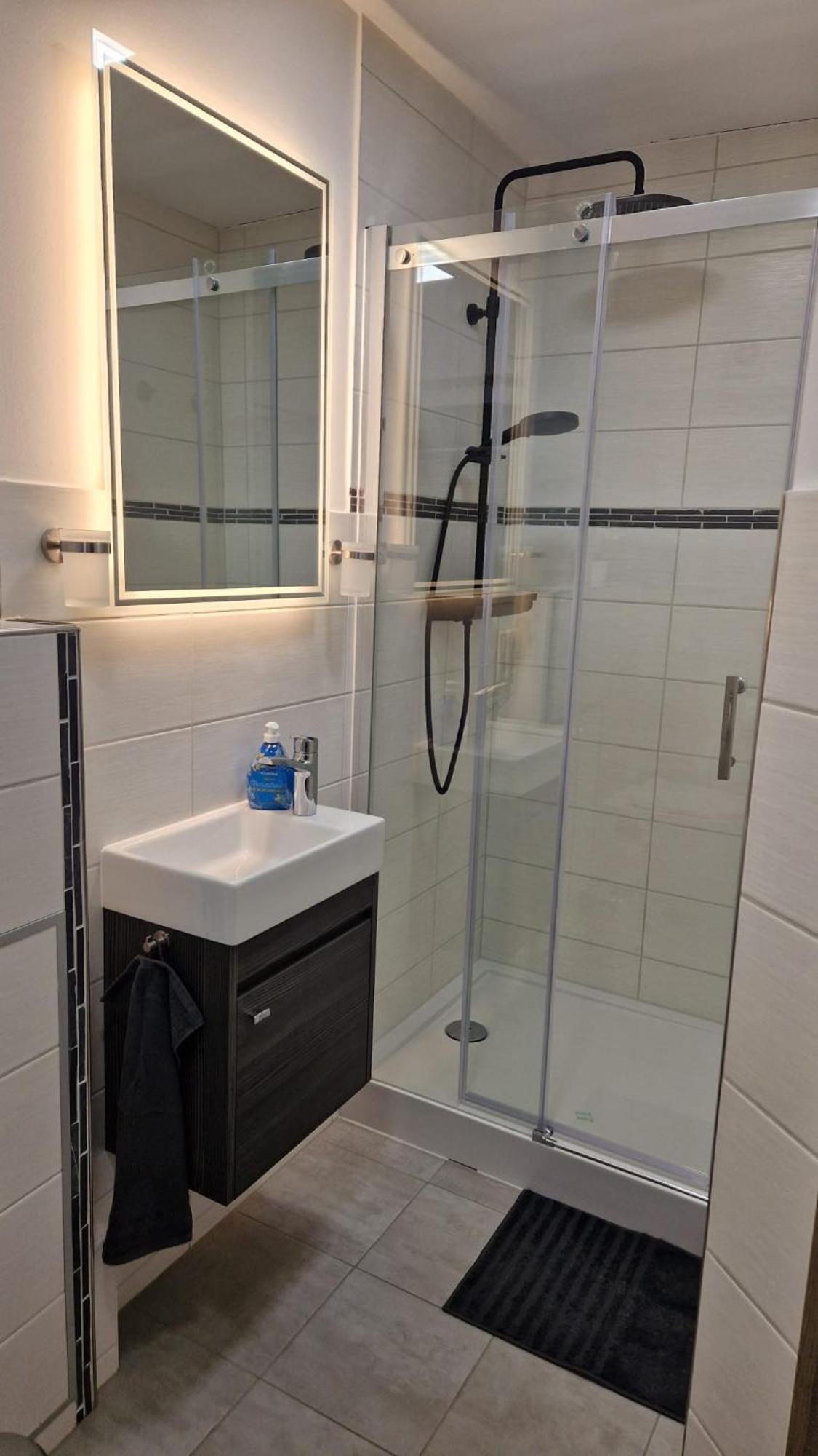 Ferienwohnung Oder Studio Dresden-Neustadt Inkl Parkplatz Mit Balkon Oder Terrasse Zewnętrze zdjęcie